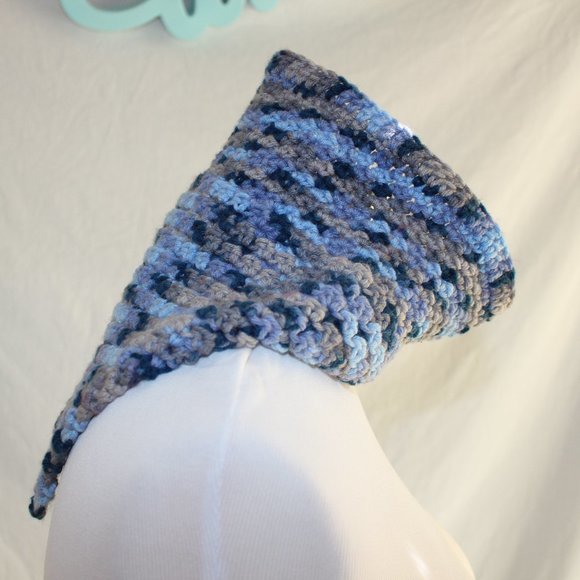 🐶 NEW Child Bandana Crochet Cowl or Pet Handkerchief HANDCRAFTED - Picture 1 of 4